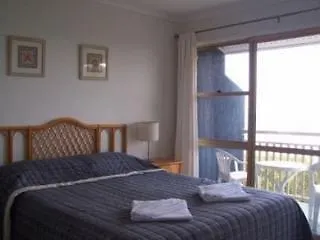 Pandanus Palms Holiday Resort Point Lookout